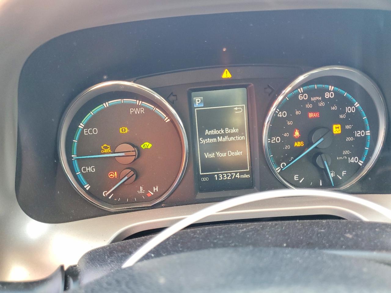 2016 TOYOTA RAV4 HV XLE photo 9