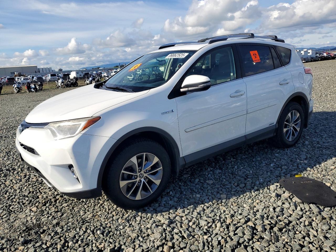 2016 TOYOTA RAV4 HV