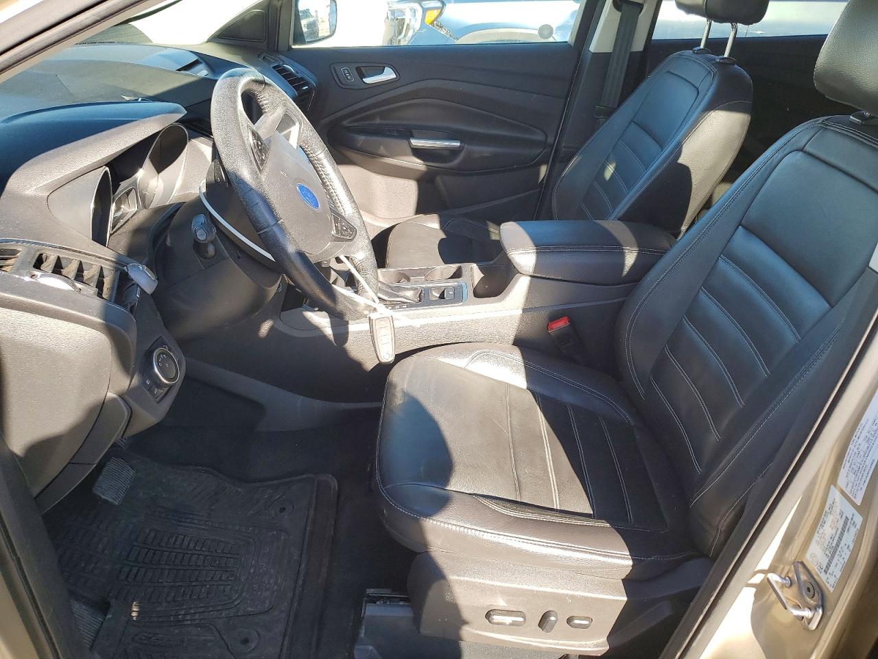 2017 FORD ESCAPE TITANIUM photo 7
