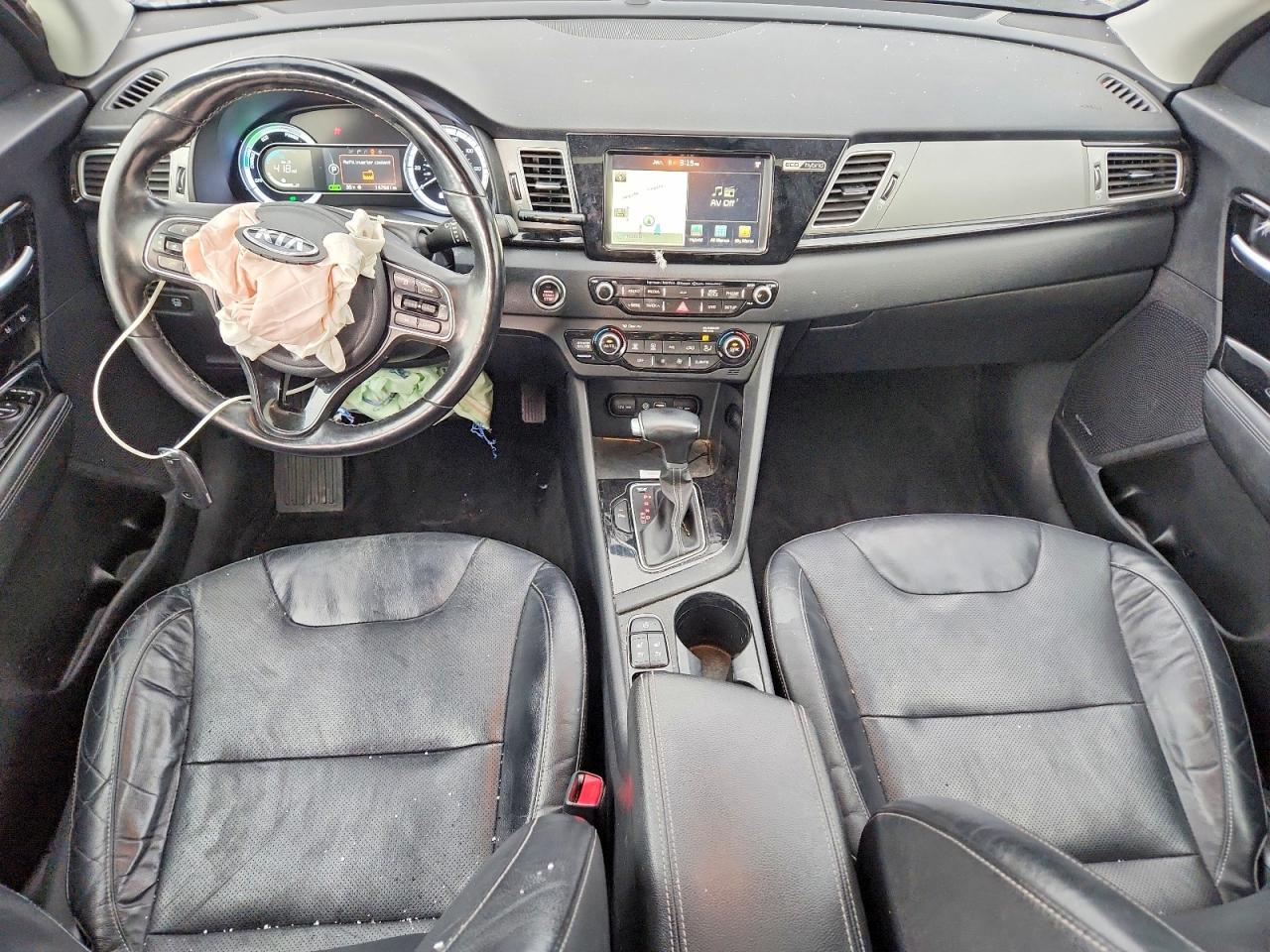 2017 KIA NIRO TOURING photo 8