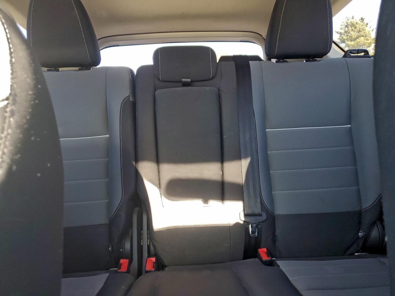 2015 FORD ESCAPE SE photo 10