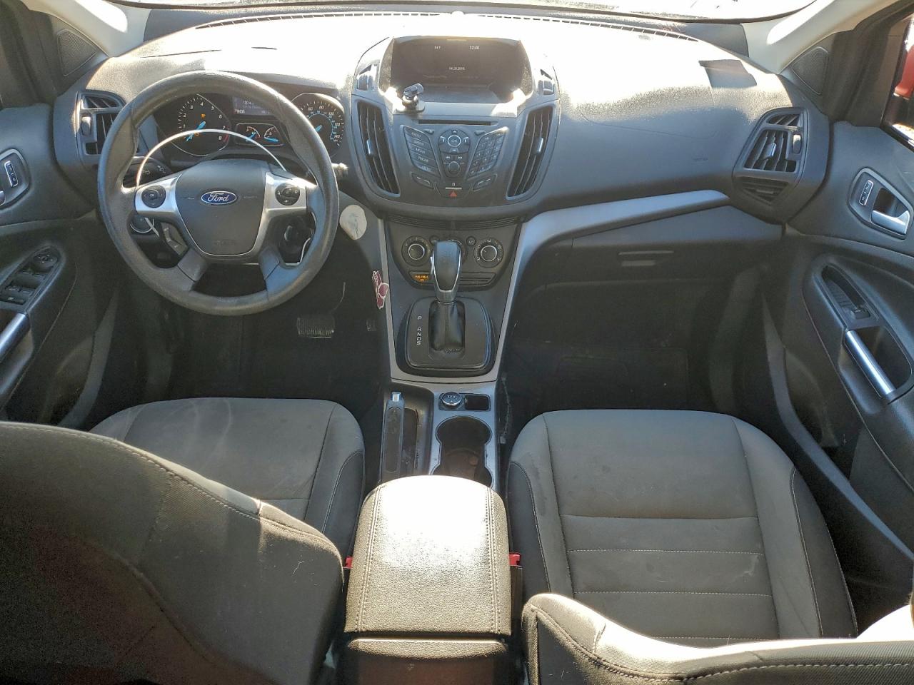 2015 FORD ESCAPE SE photo 8