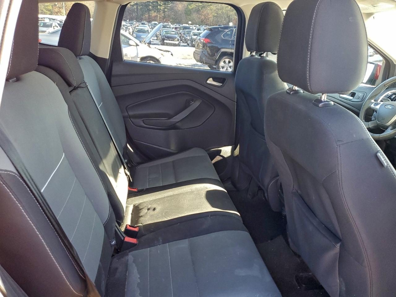 2015 FORD ESCAPE SE photo 11