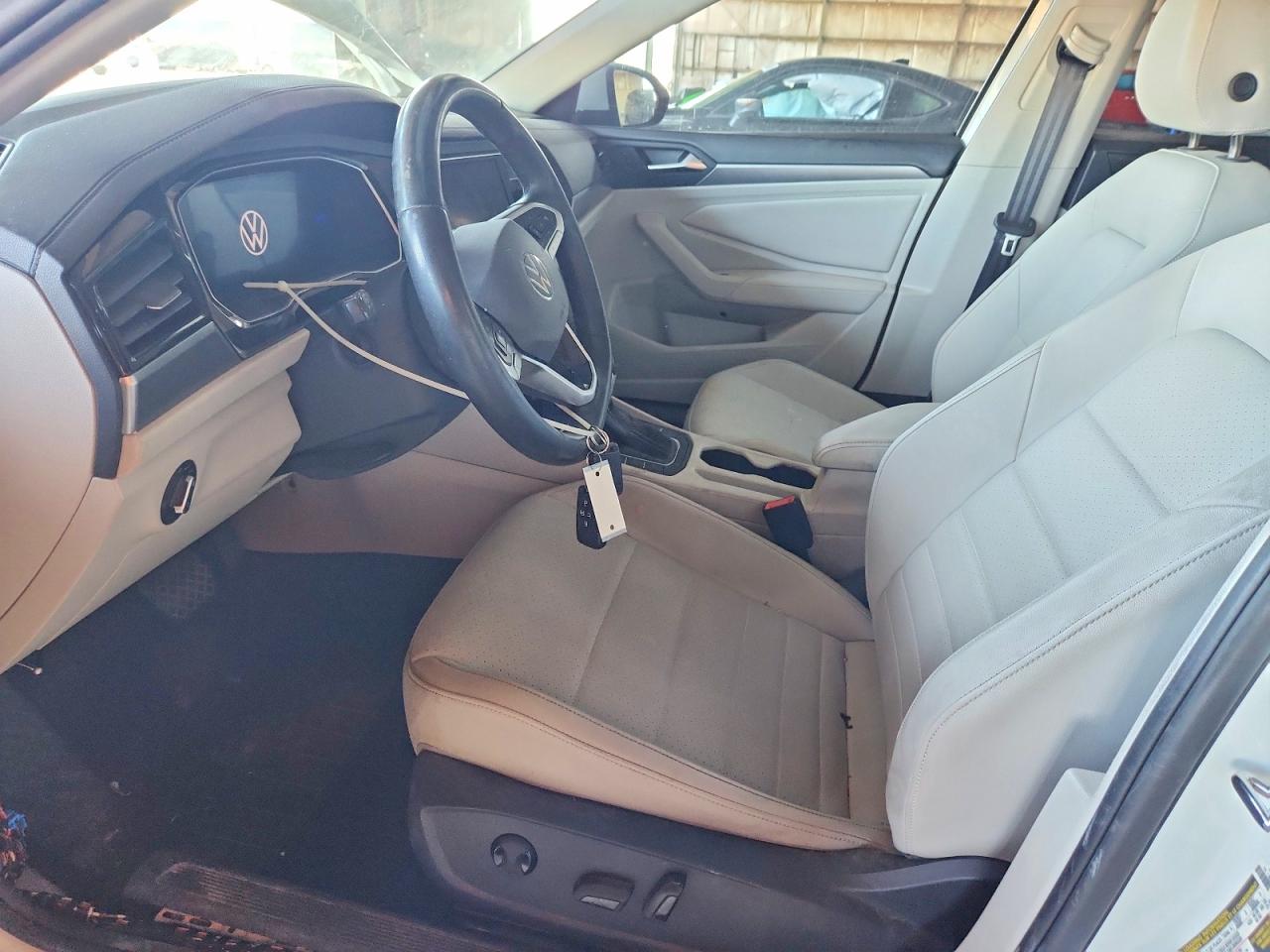 2024 VOLKSWAGEN JETTA SE photo 19