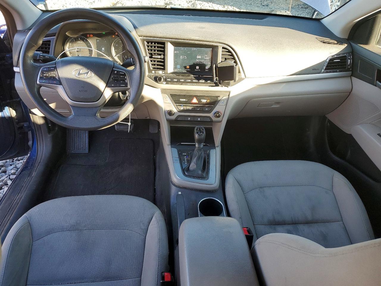 2018 HYUNDAI ELANTRA SEL photo 15