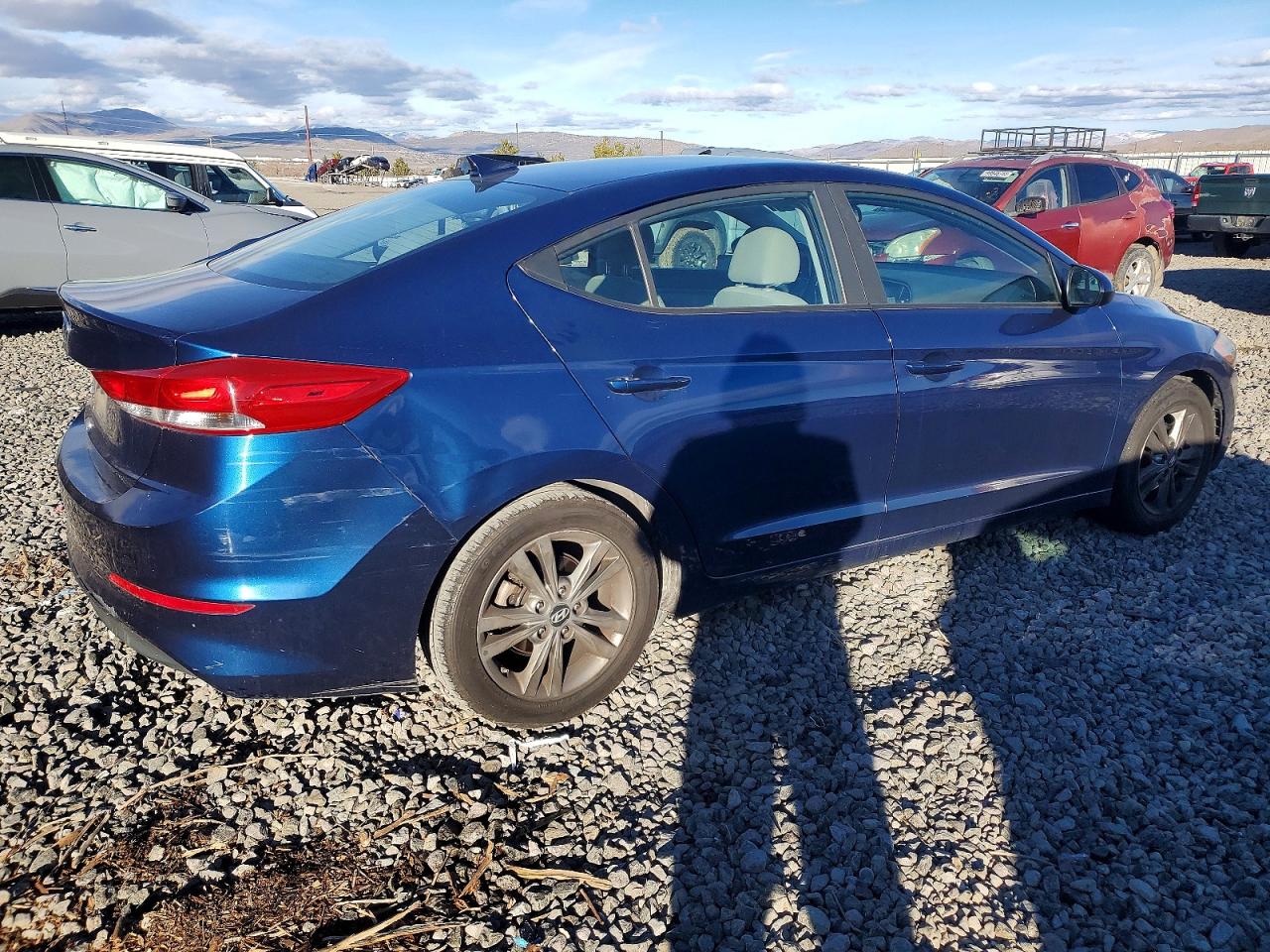 2018 HYUNDAI ELANTRA SEL photo 5