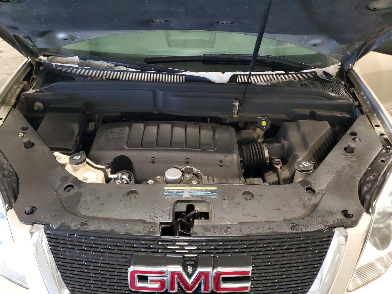 2009 GMC ACADIA SLE photo 12