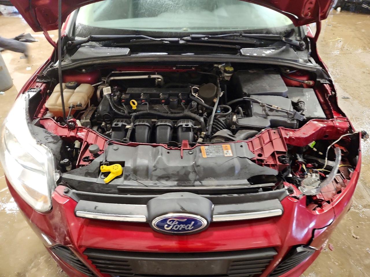 2014 FORD FOCUS SE photo 11