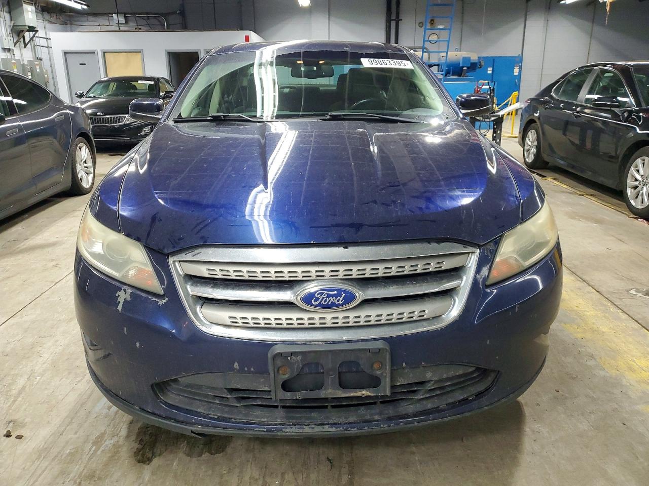 2011 FORD TAURUS SEL photo 5