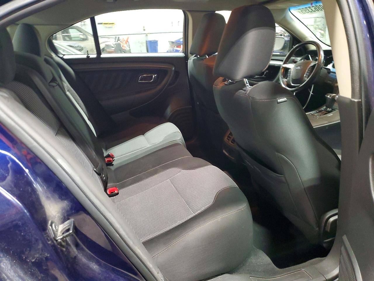 2011 FORD TAURUS SEL photo 10