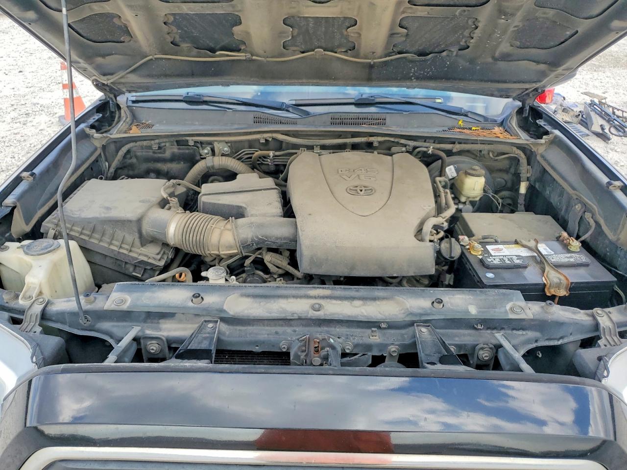 2017 TOYOTA TACOMA DOUBLE CAB photo 11