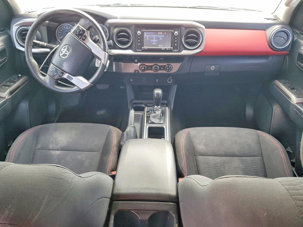 2017 TOYOTA TACOMA DOUBLE CAB photo 8