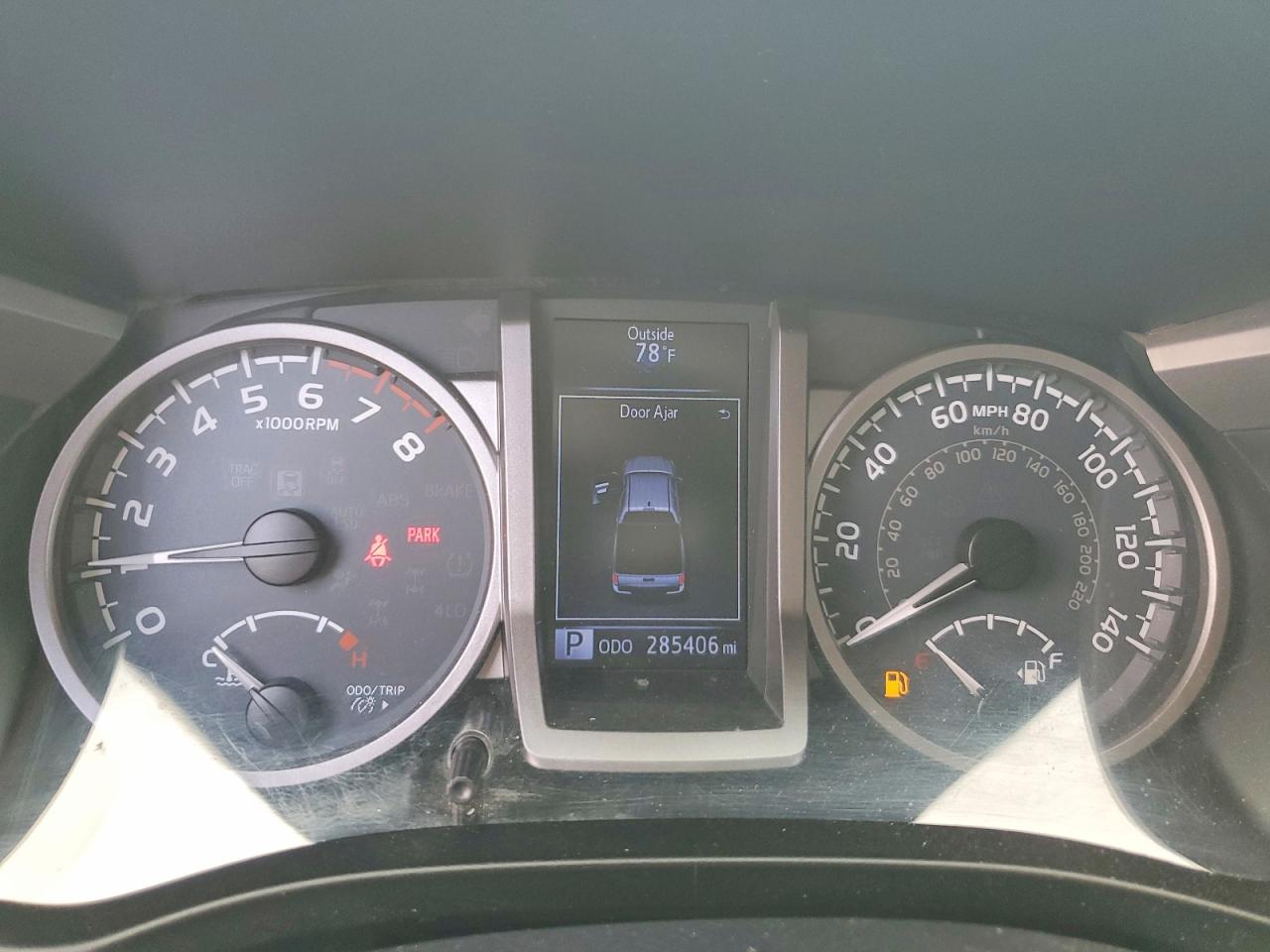 2017 TOYOTA TACOMA DOUBLE CAB photo 9