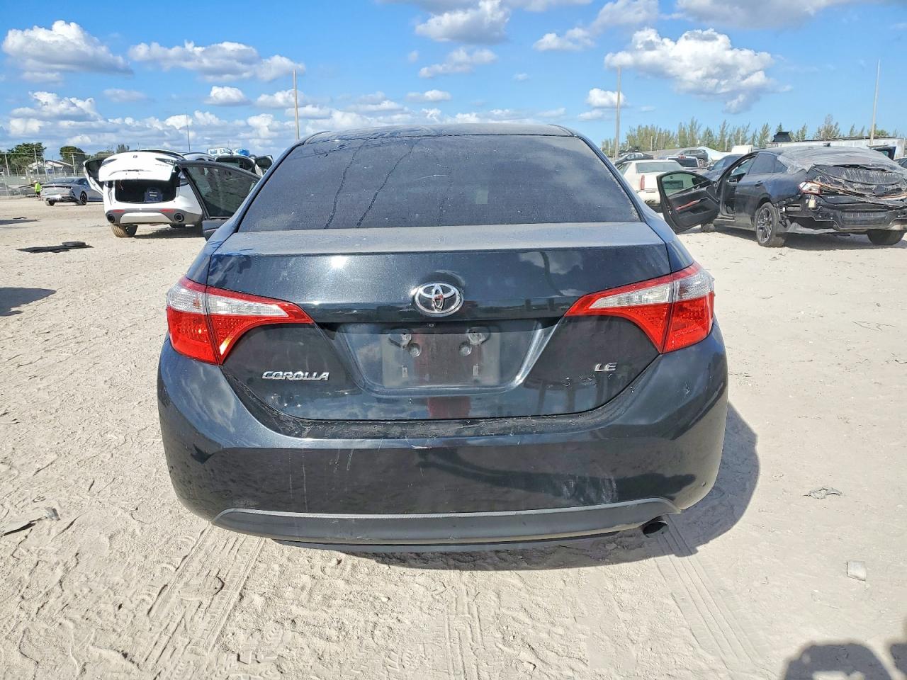 2016 TOYOTA COROLLA L photo 6