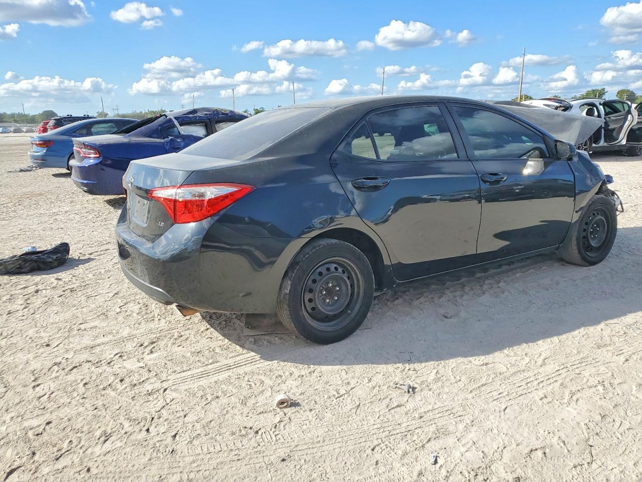 2016 TOYOTA COROLLA L photo 3