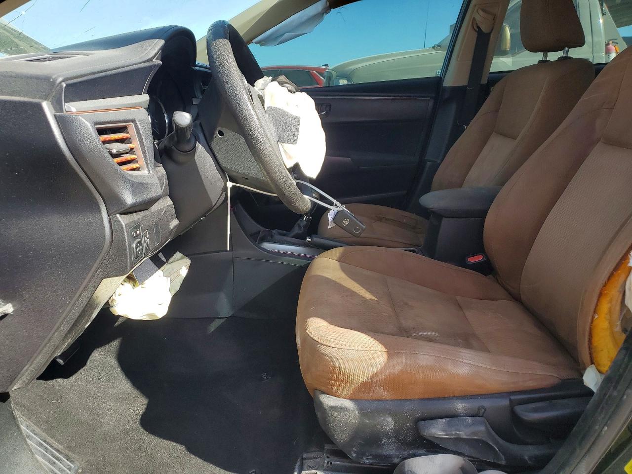 2016 TOYOTA COROLLA L photo 7