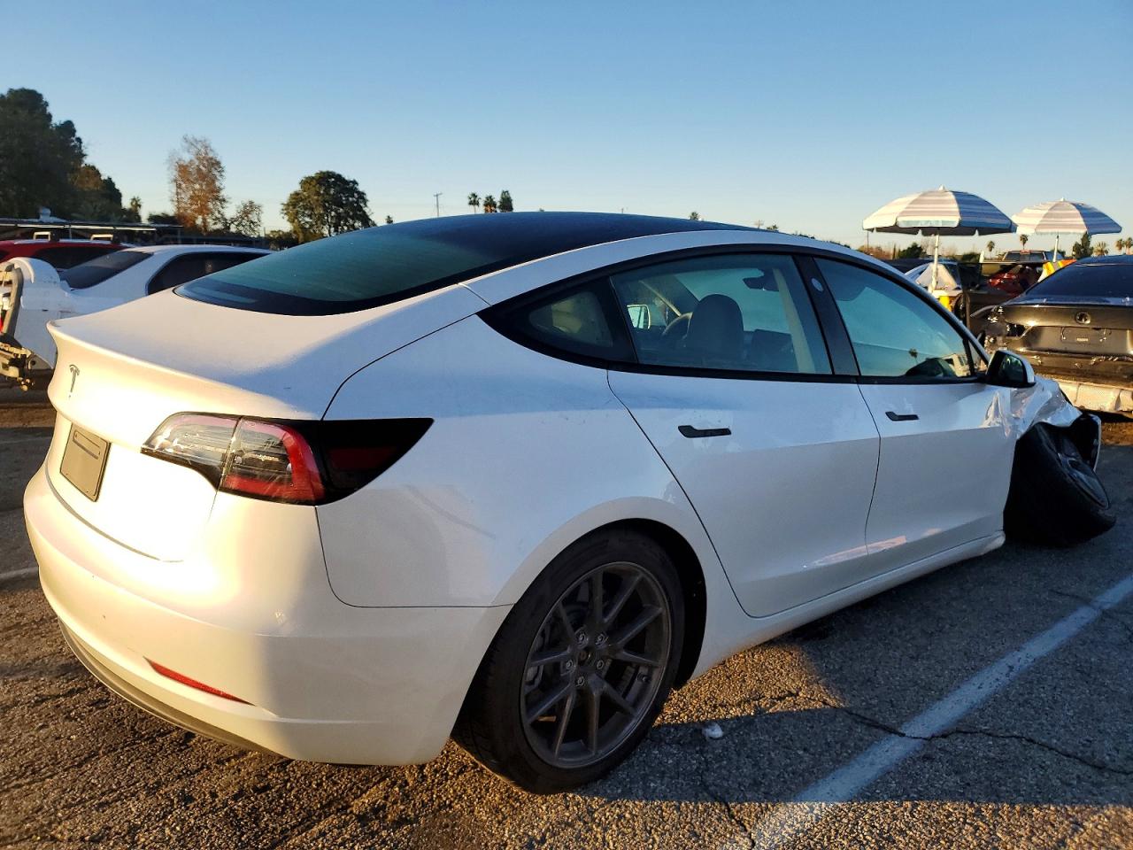 2023 TESLA MODEL 3 photo 5