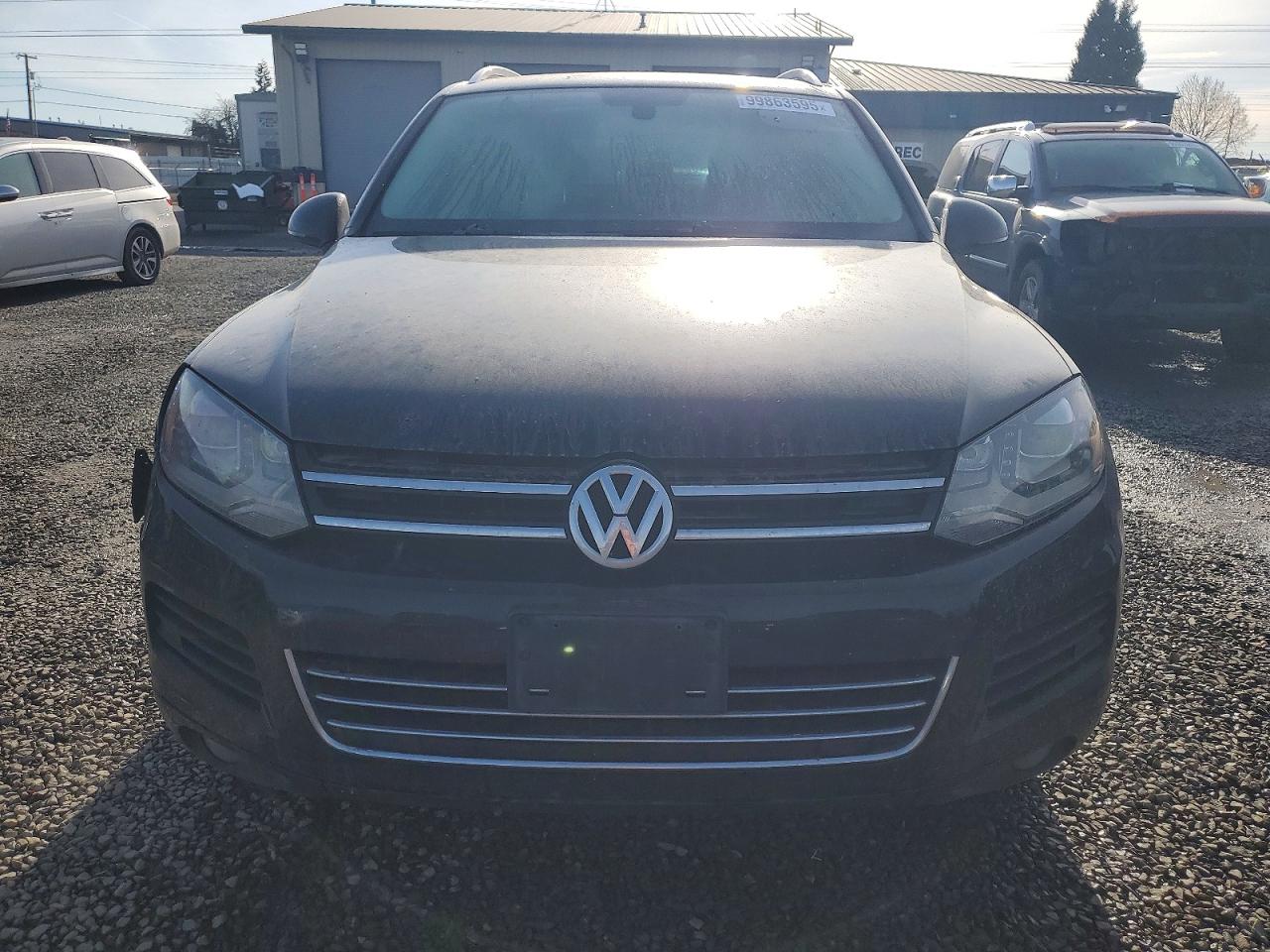 2012 VOLKSWAGEN TOUAREG V6 photo 9