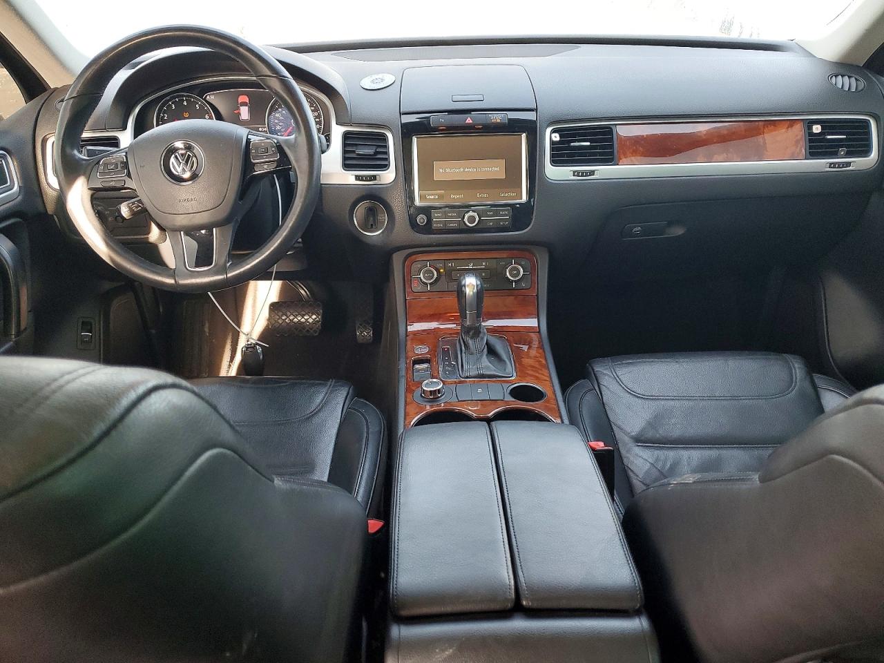 2012 VOLKSWAGEN TOUAREG V6 photo 15
