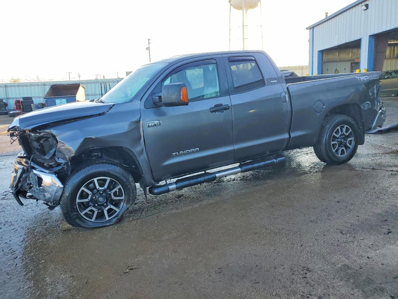 2014 TOYOTA TUNDRA