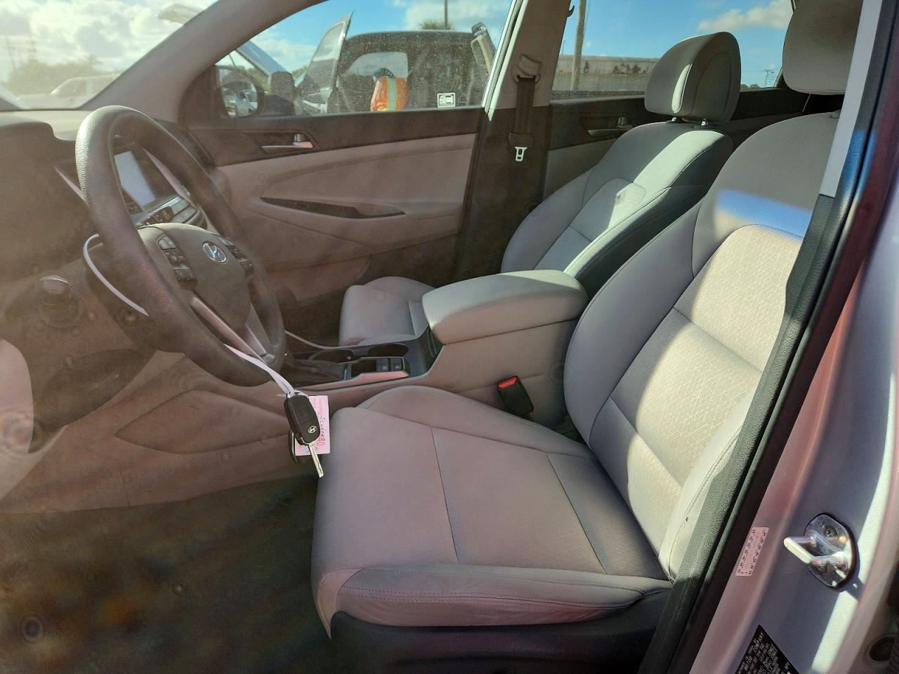 2018 HYUNDAI TUCSON photo 7
