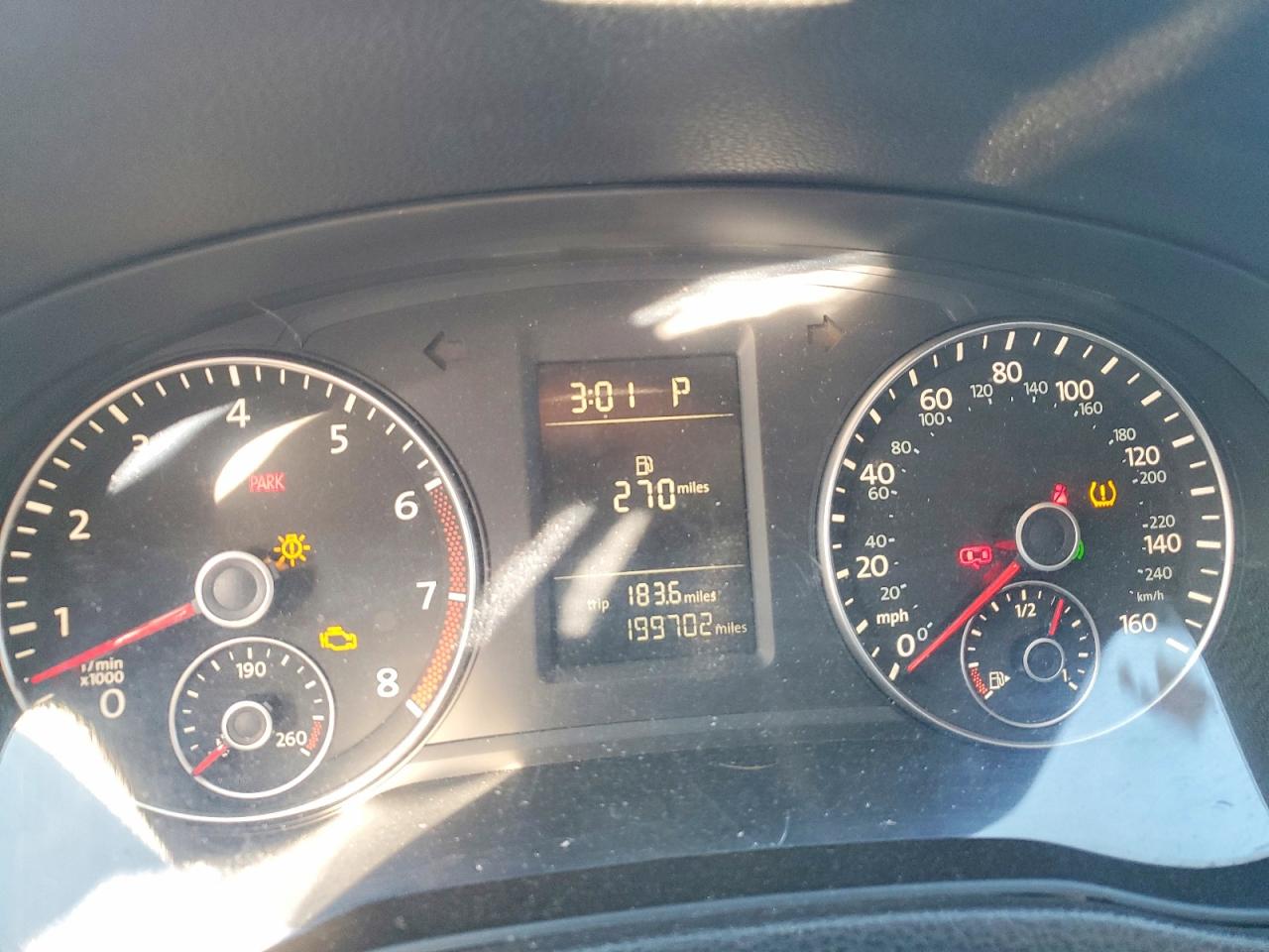 2012 VOLKSWAGEN PASSAT S photo 9