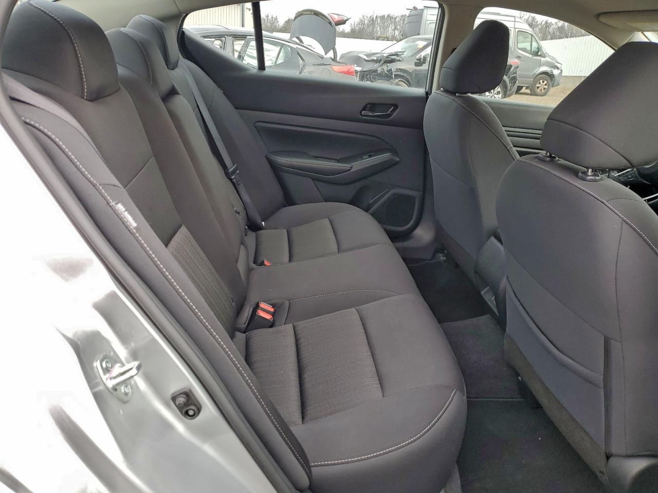 2024 NISSAN ALTIMA SV photo 10