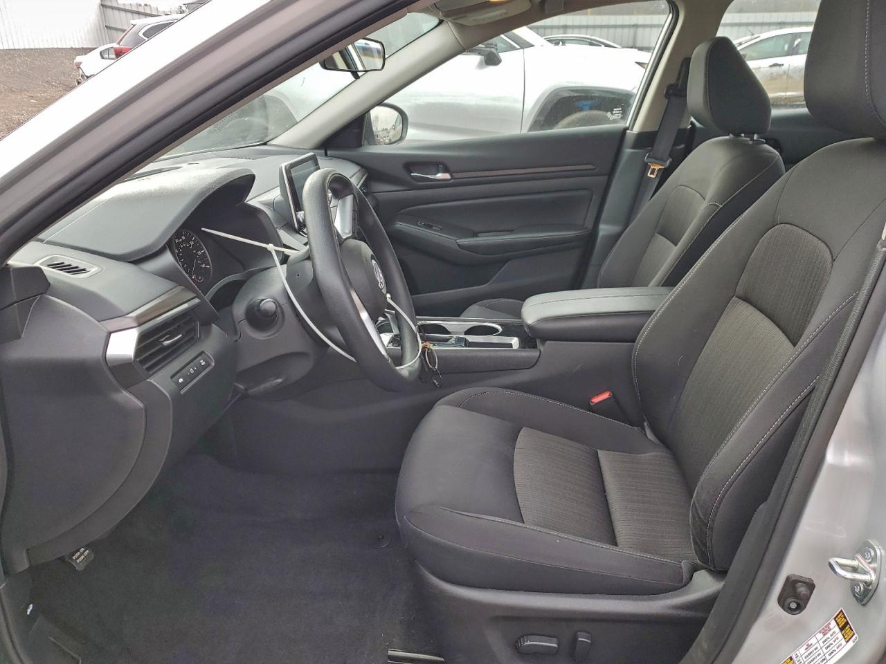2024 NISSAN ALTIMA SV photo 7