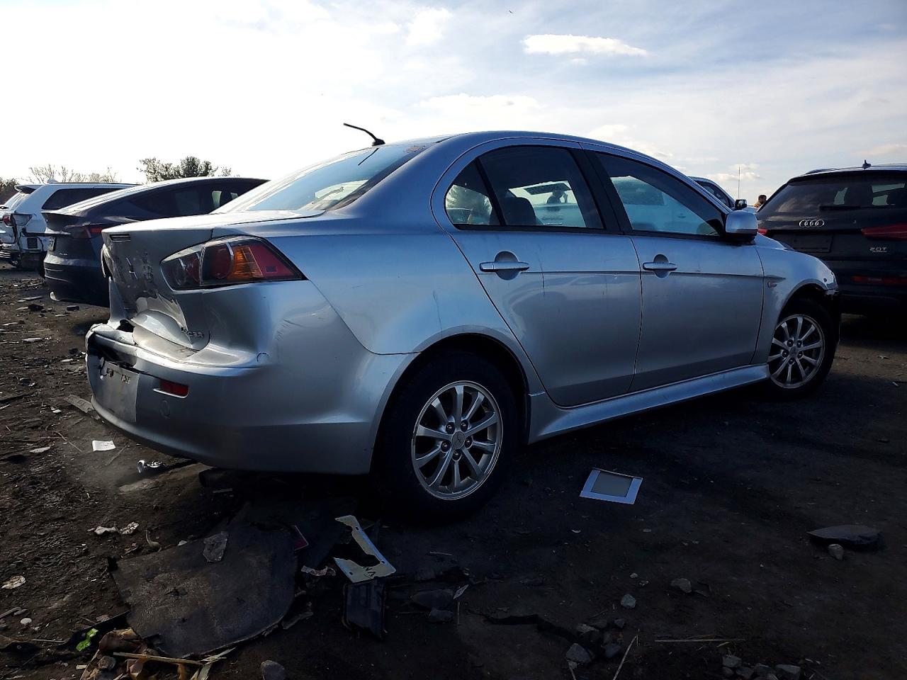 2013 MITSUBISHI LANCER ES/ES SPORT photo 5