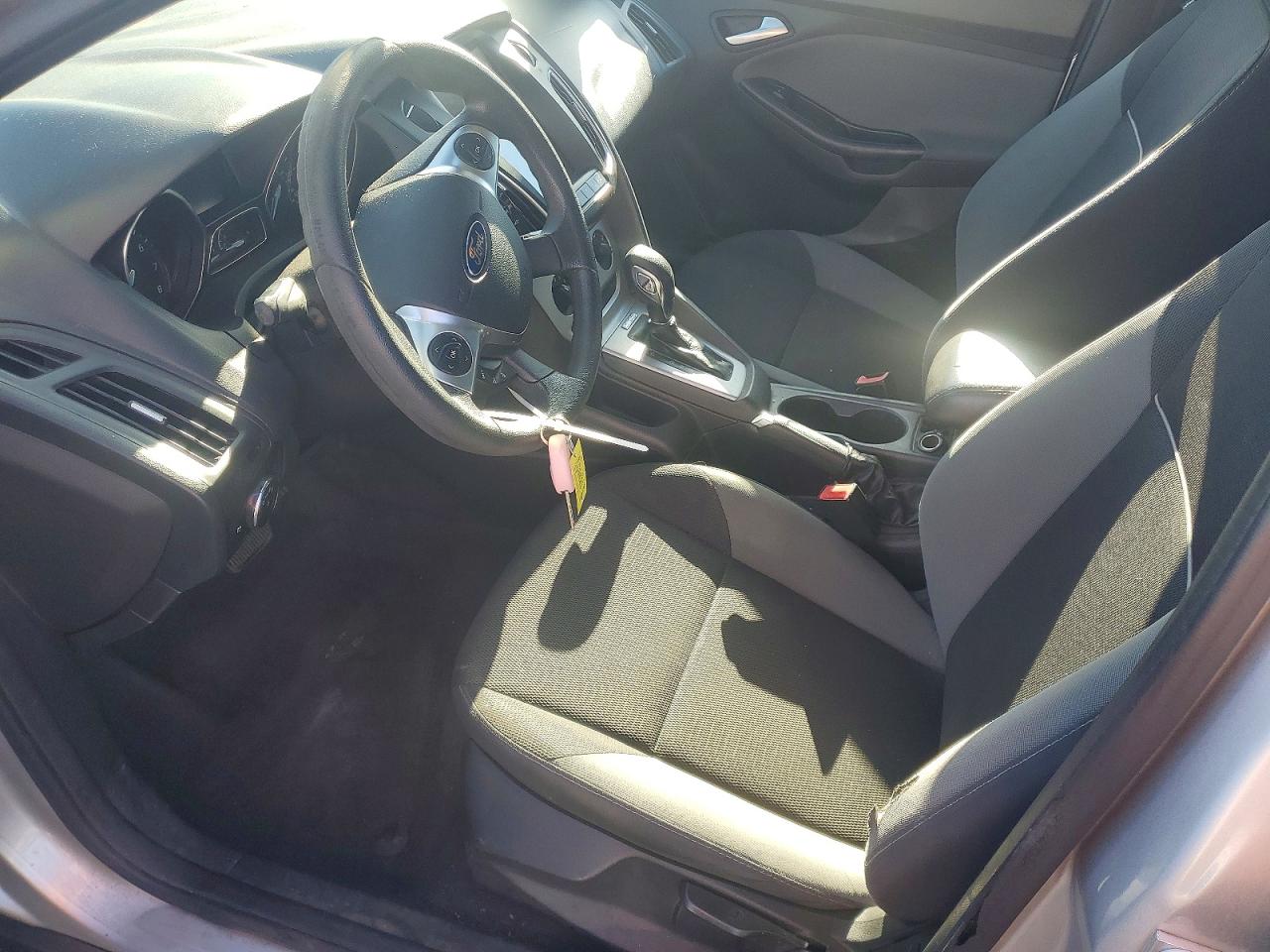 2013 FORD FOCUS SE photo 13