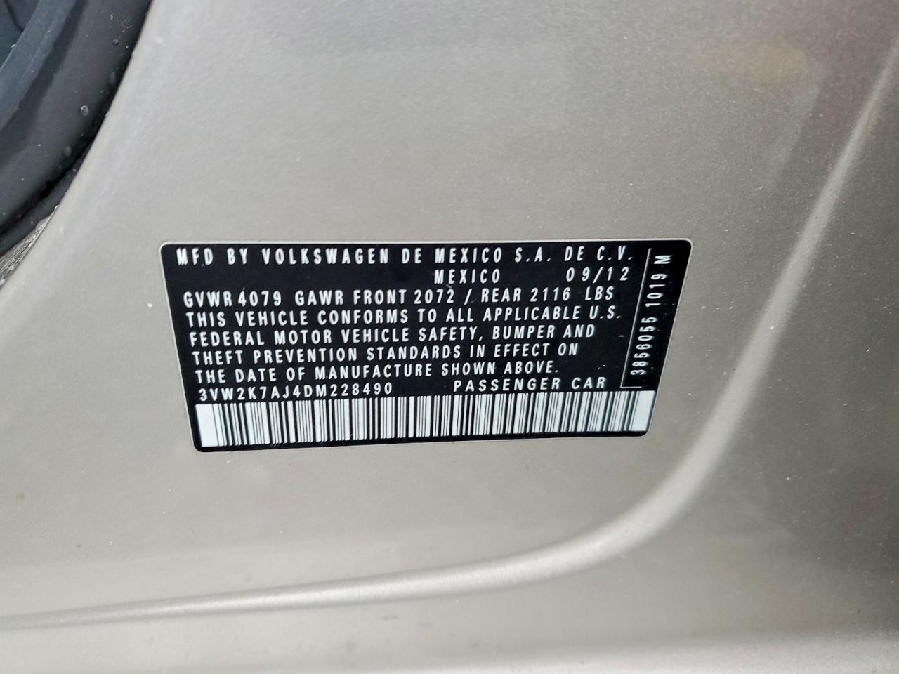 2013 VOLKSWAGEN JETTA BASE photo 25