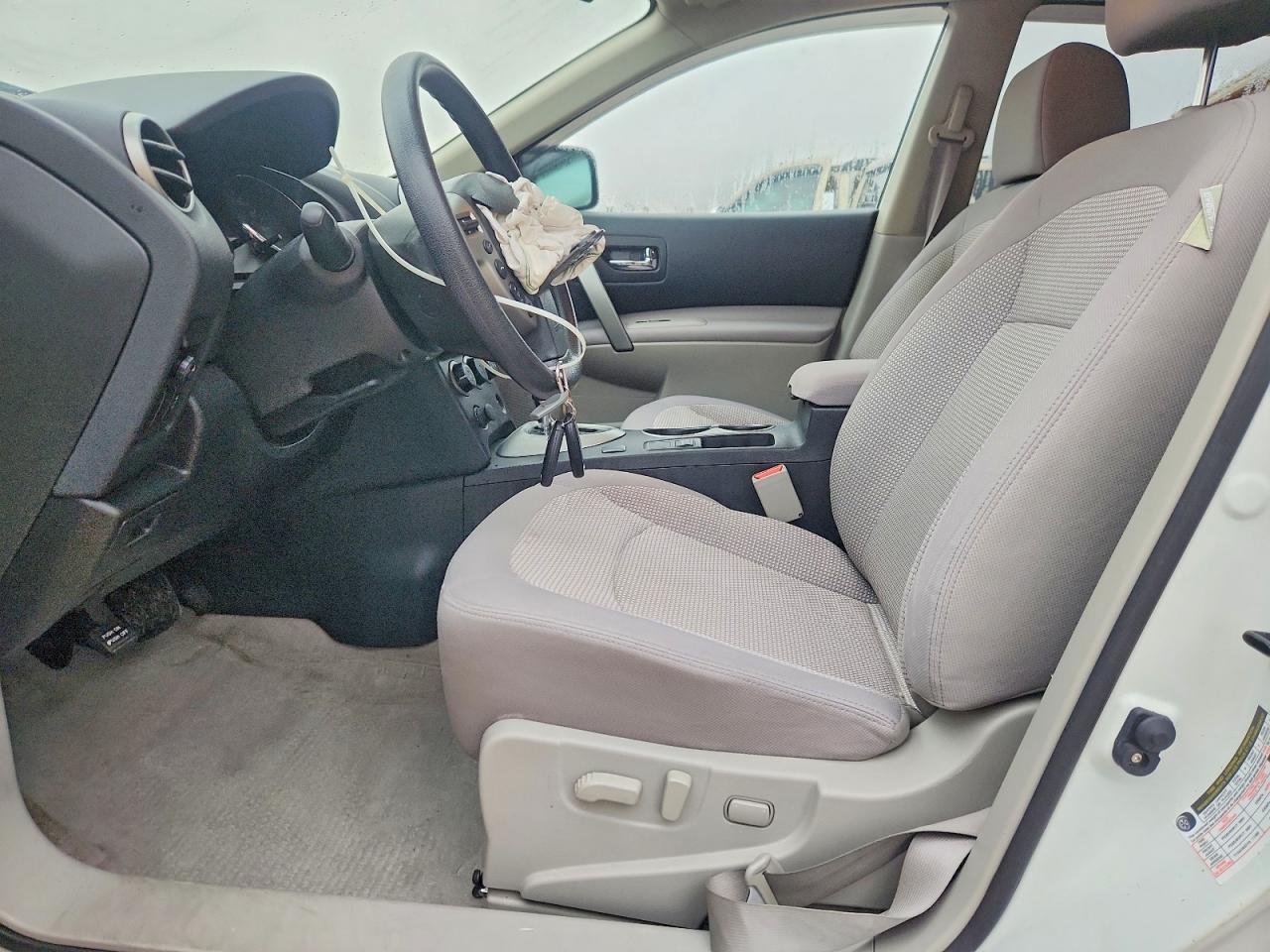 2013 NISSAN ROGUE S photo 19