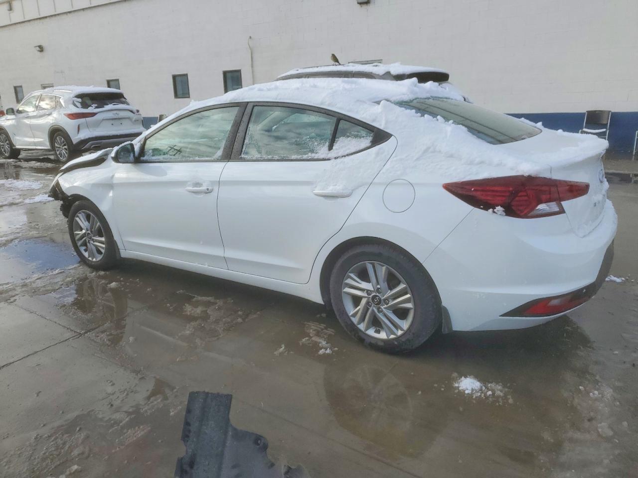 2020 HYUNDAI ELANTRA SEL photo 2