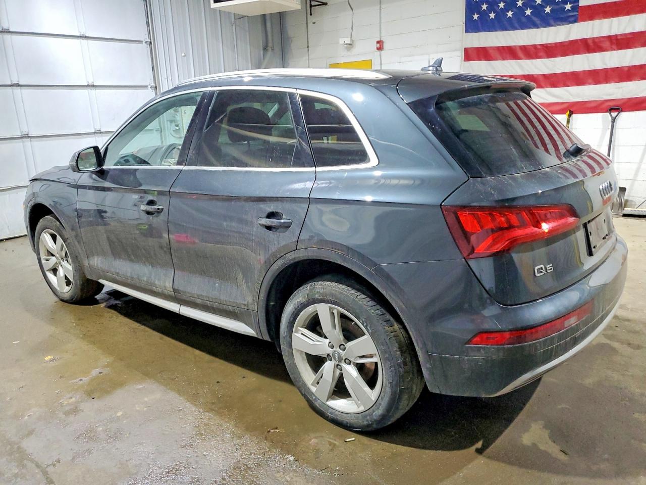 2018 AUDI Q5 PREMIUM PLUS photo 2