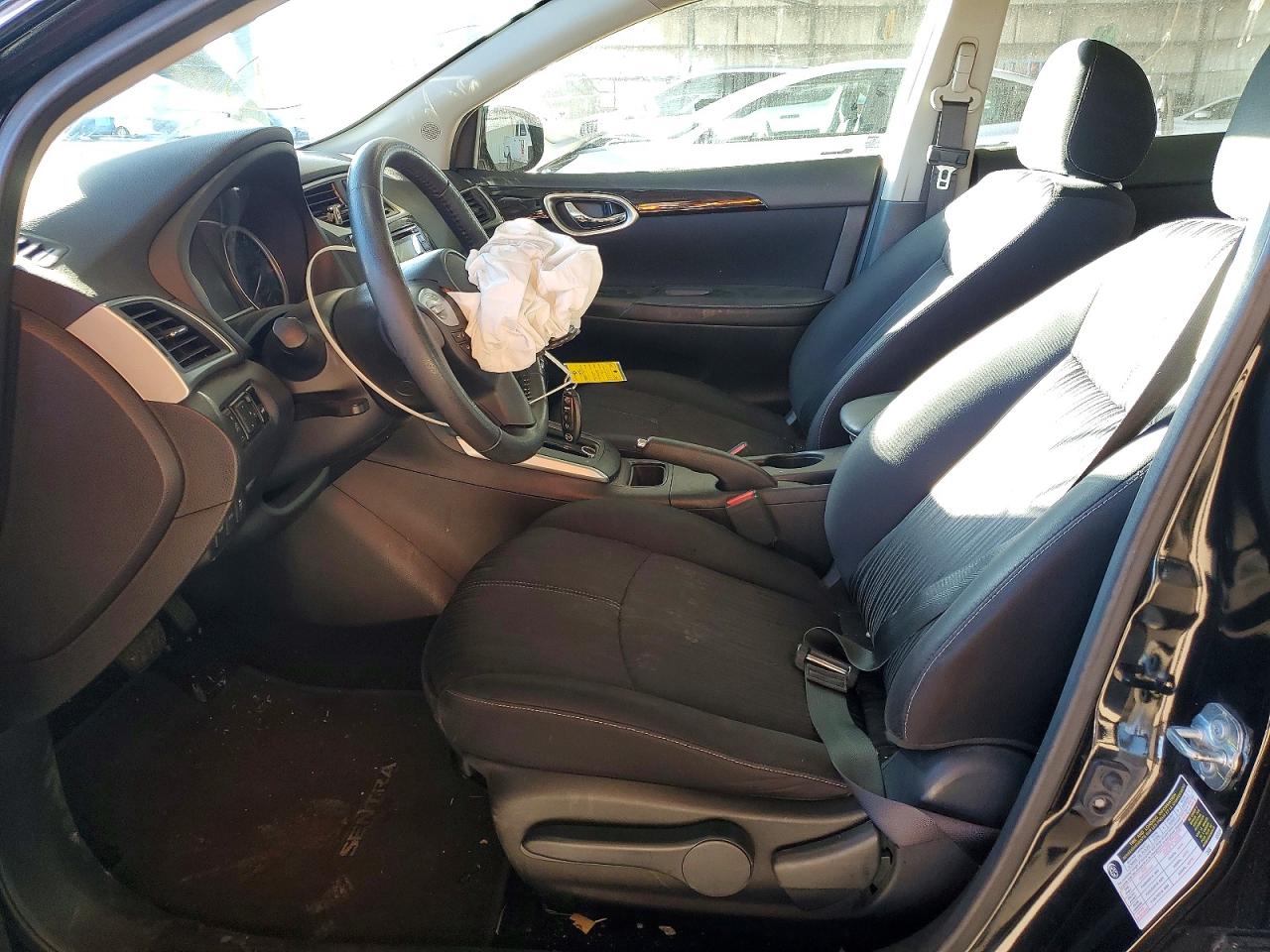 2018 NISSAN SENTRA S photo 7
