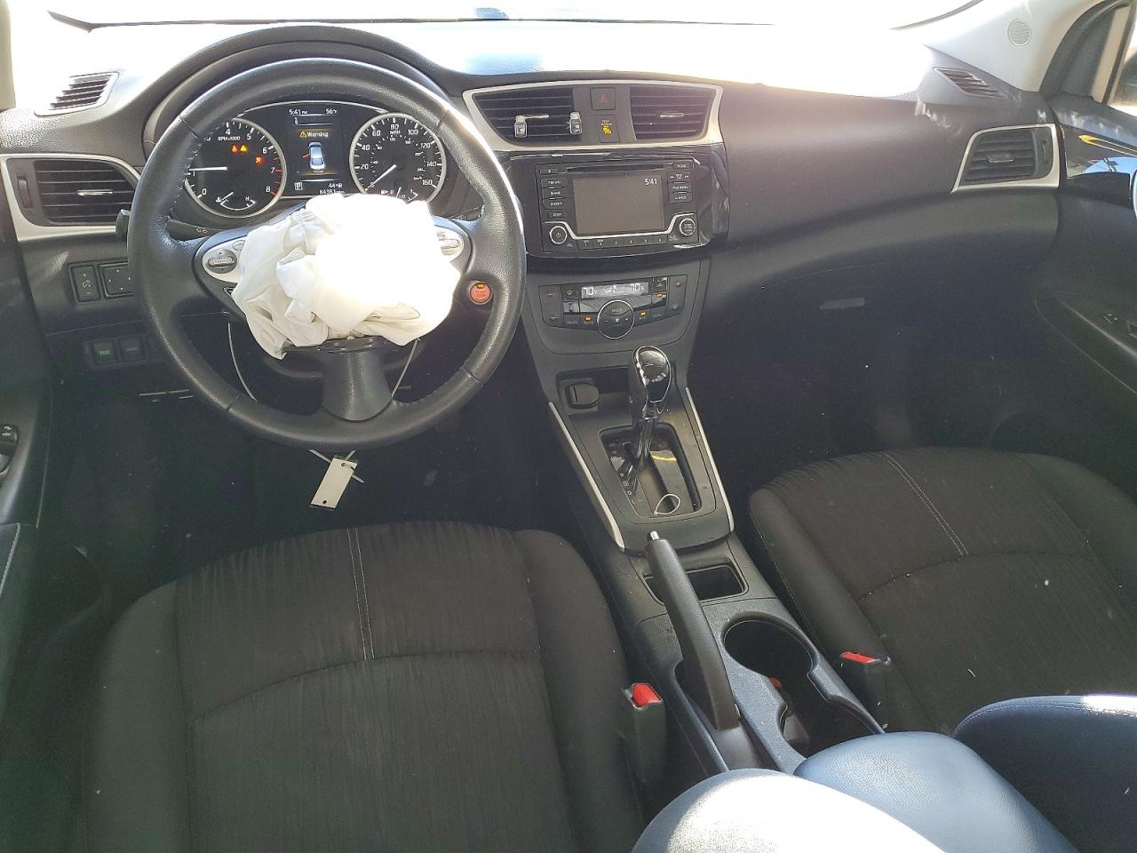 2018 NISSAN SENTRA S photo 8