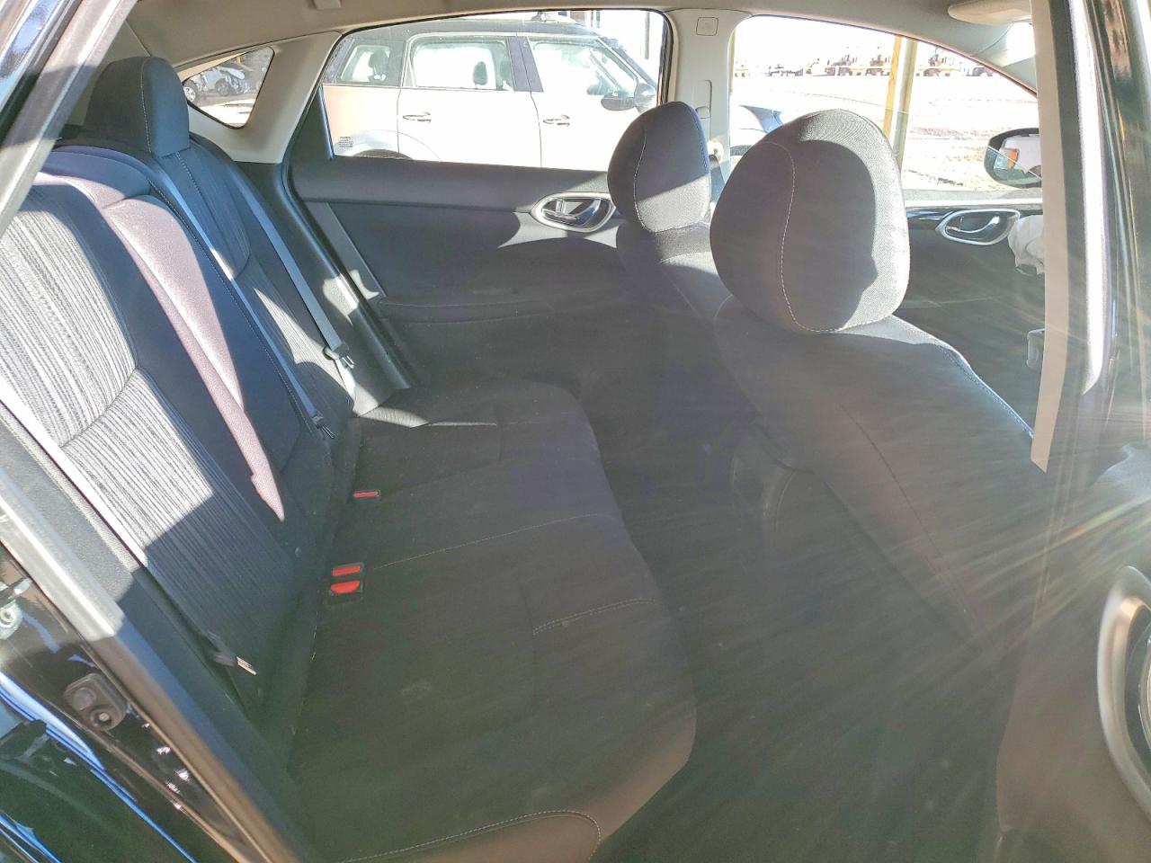 2018 NISSAN SENTRA S photo 10