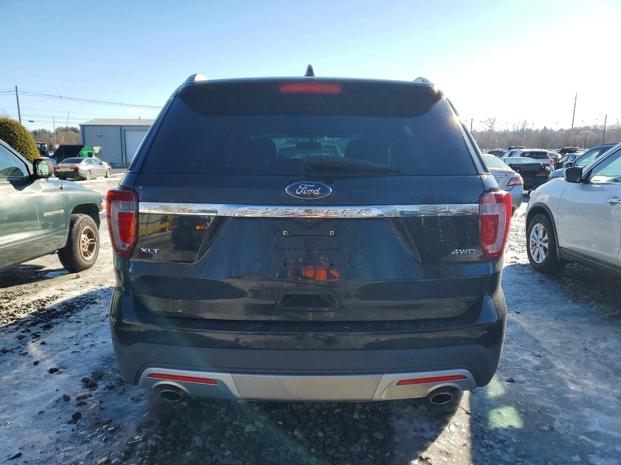 2016 FORD EXPLORER XLT photo 16