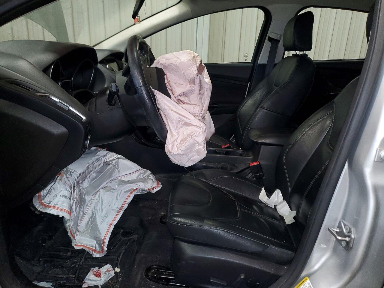 2017 FORD FOCUS TITANIUM photo 7