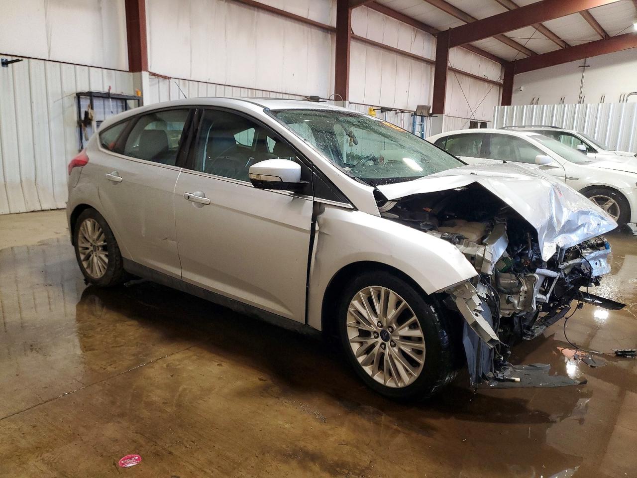 2017 FORD FOCUS TITANIUM photo 4