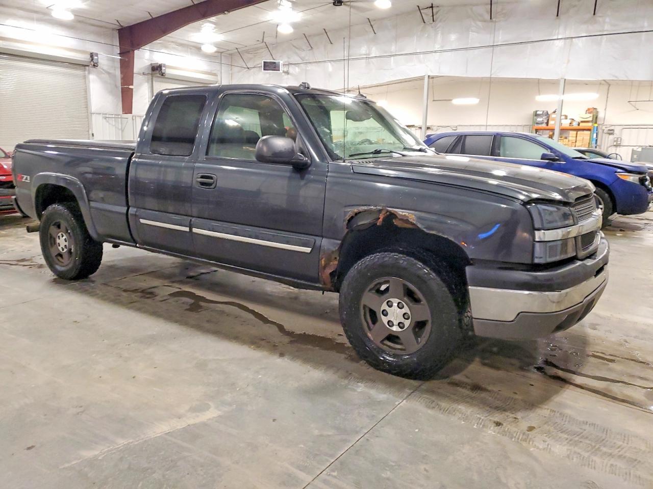 2004 CHEVROLET SILVERADO K1500 photo 4