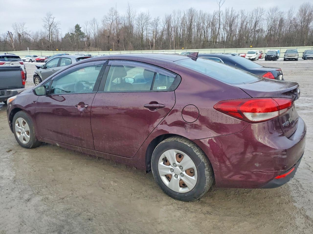 2018 KIA FORTE LX photo 3