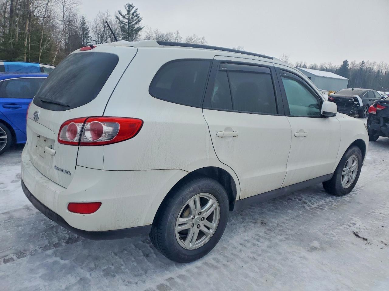 2010 HYUNDAI SANTA FE GLS photo 3
