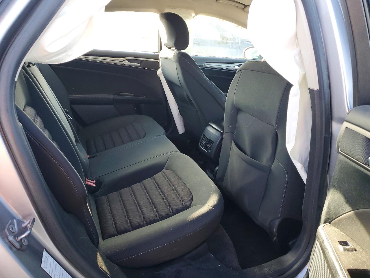 2020 FORD FUSION SEL photo 10