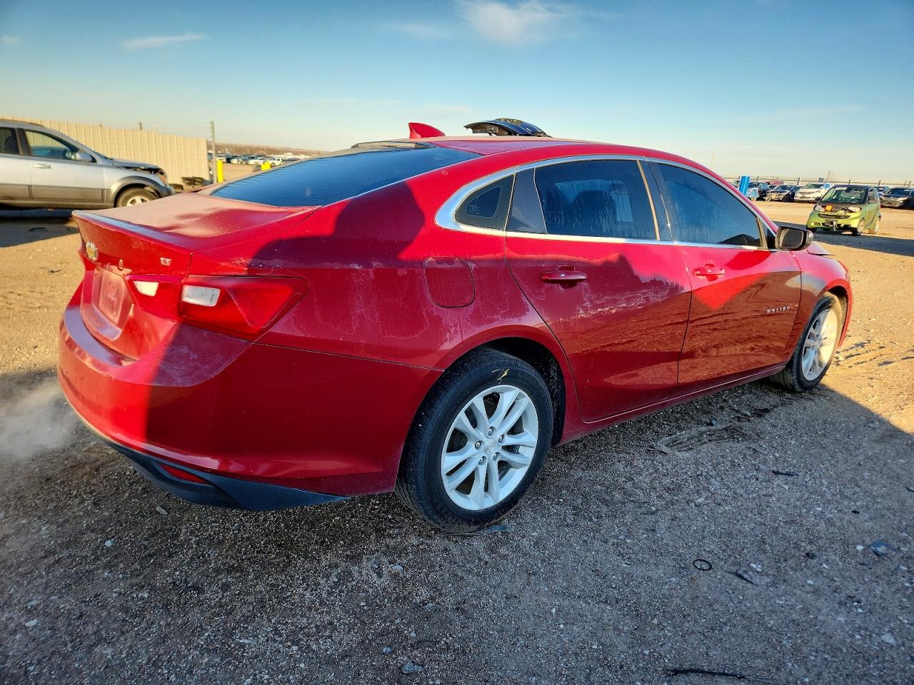 2016 CHEVROLET MALIBU LT photo 3