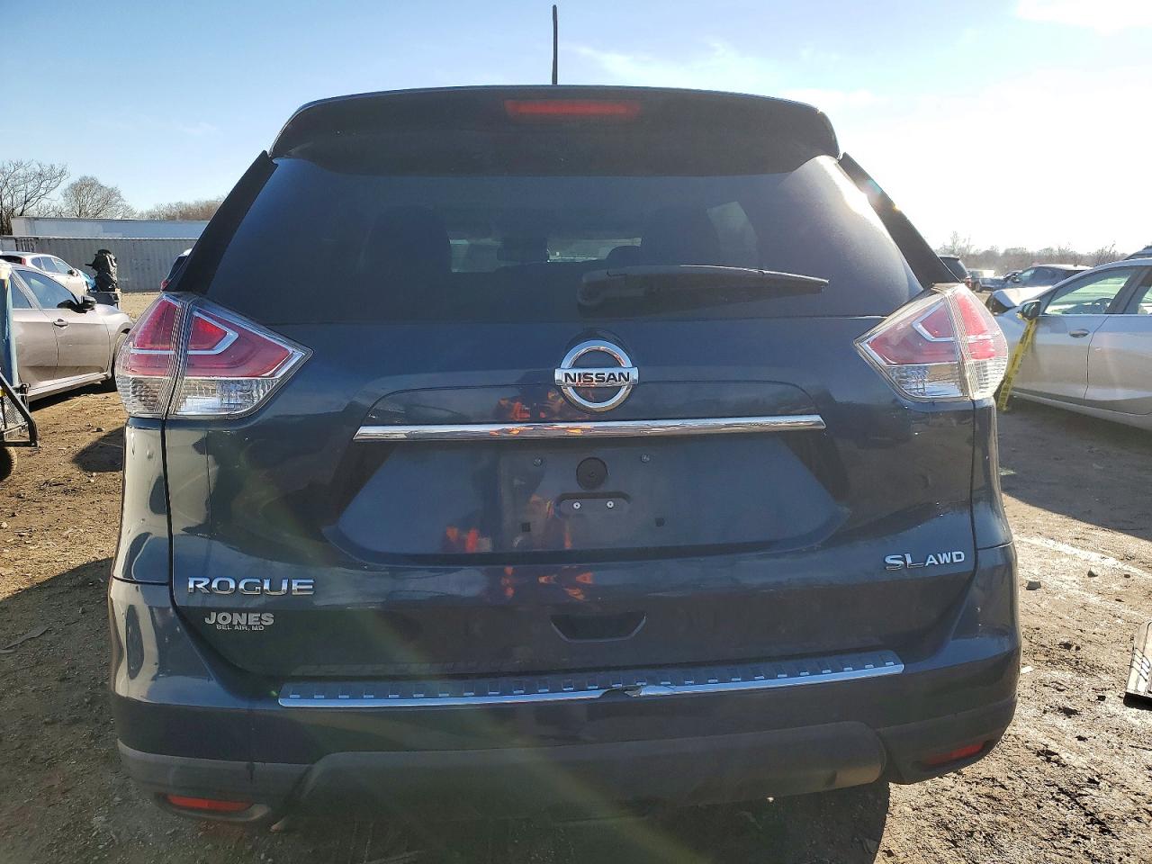 2016 NISSAN ROGUE S photo 6