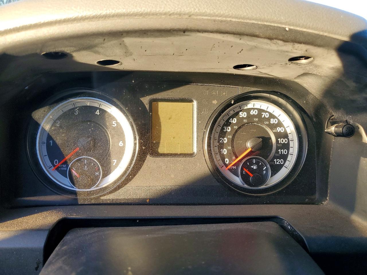 2015 RAM 1500 ST photo 9