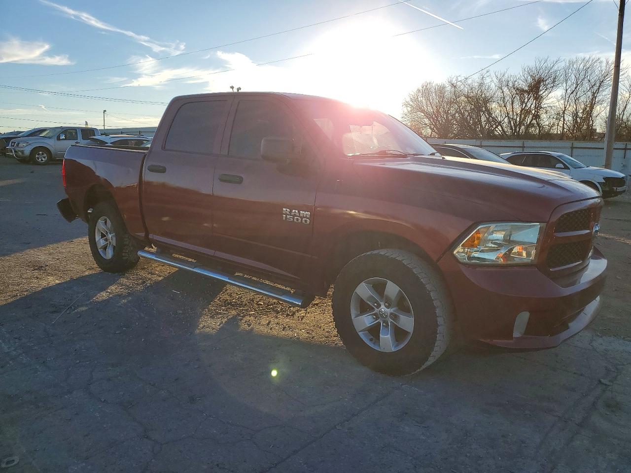 2015 RAM 1500 ST photo 4