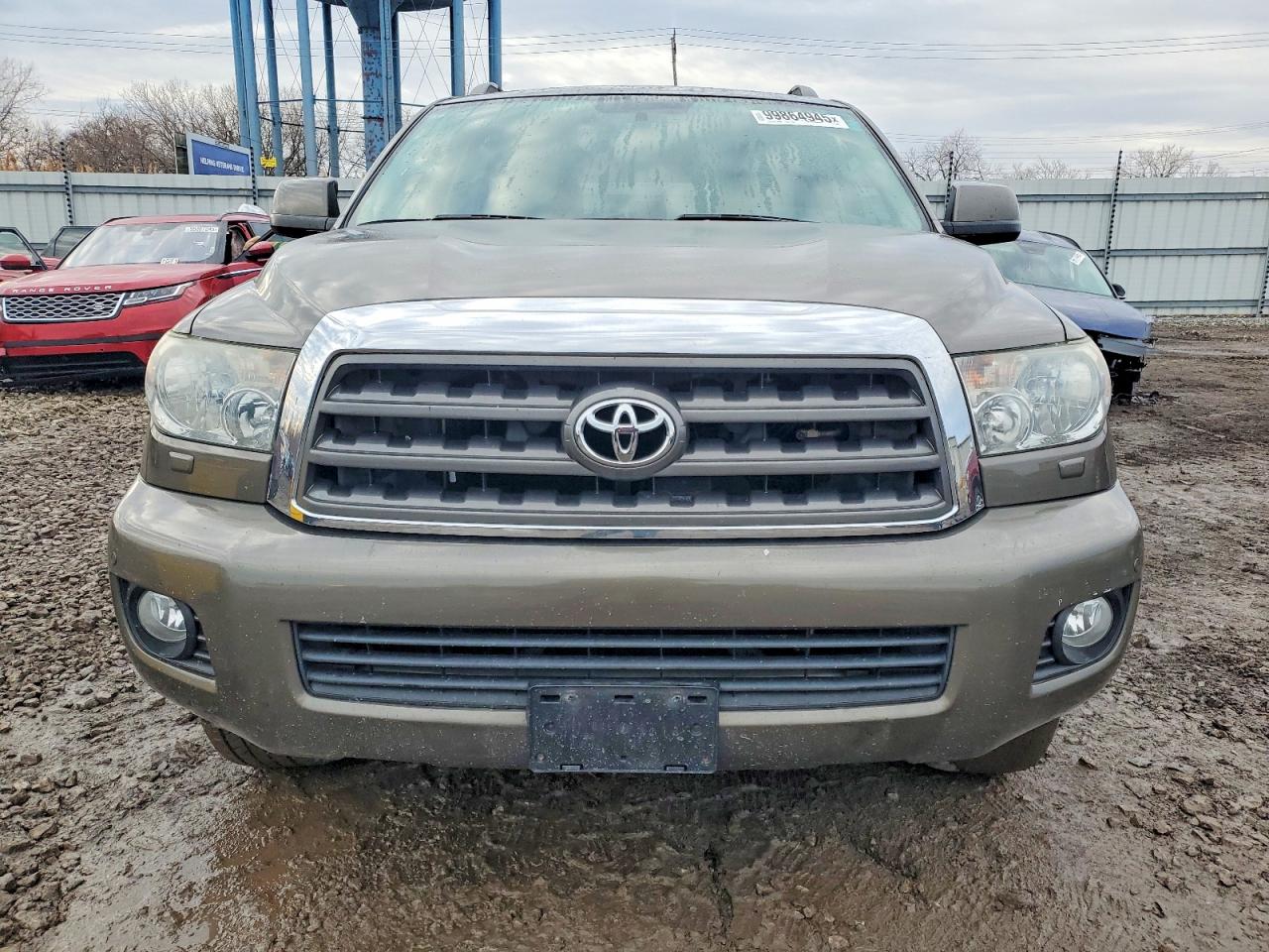 2016 TOYOTA SEQUOIA SR5 photo 9