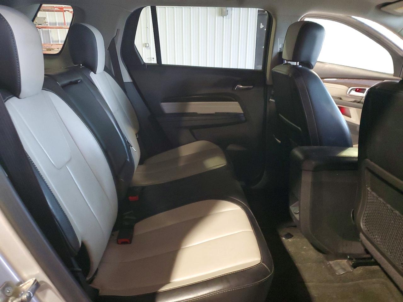 2017 GMC TERRAIN DENALI photo 11